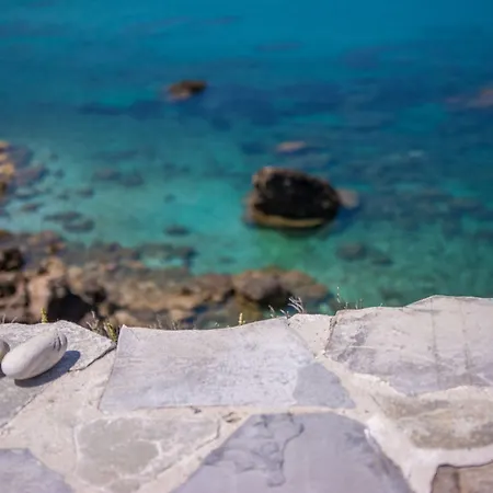 Iliada 4* Naxos City